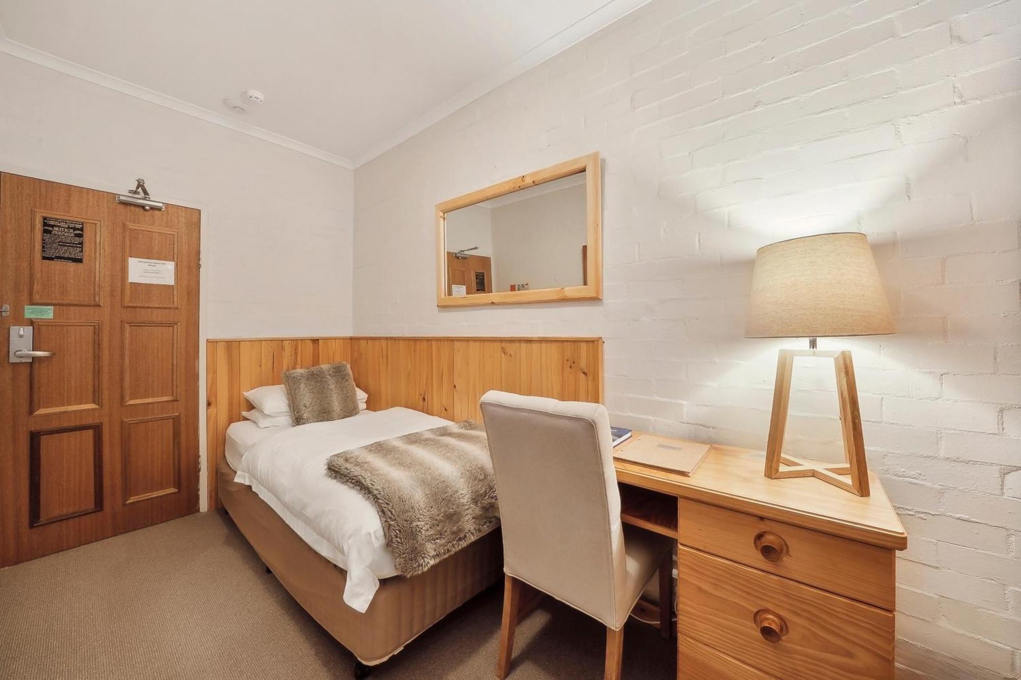 Hotel Pension Grimus เมาต์บุลเลอร์ ภายนอก รูปภาพ